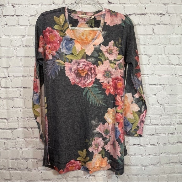 Soft Surroundings Midnight Floral V Neck Sweater S - Picture 2 of 12